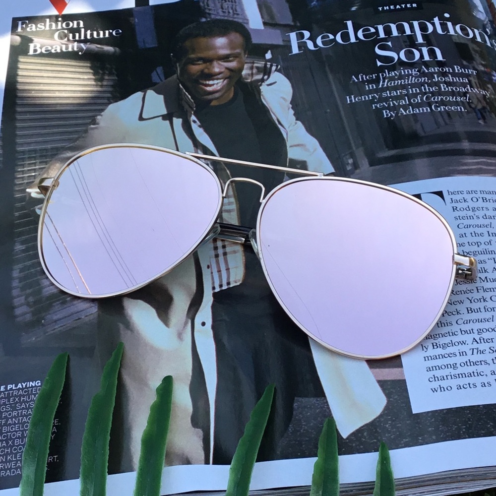 Women’s Aviator Sunglasses in Rose Gold Mirror Lens